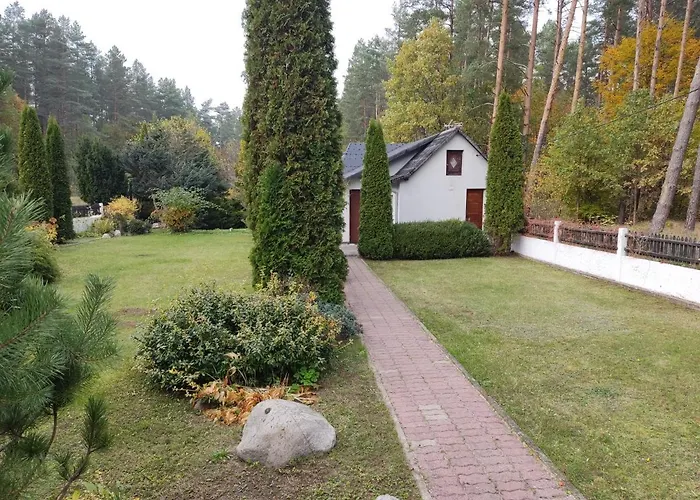 Domek Z Ogrodem
